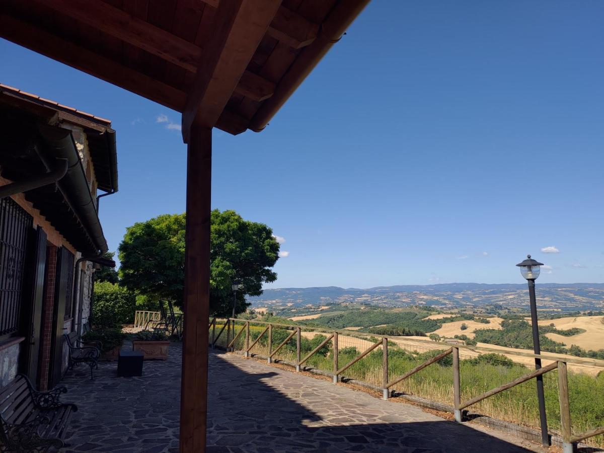 B&B Casale Roshlee Gualdo Cattaneo Exterior foto